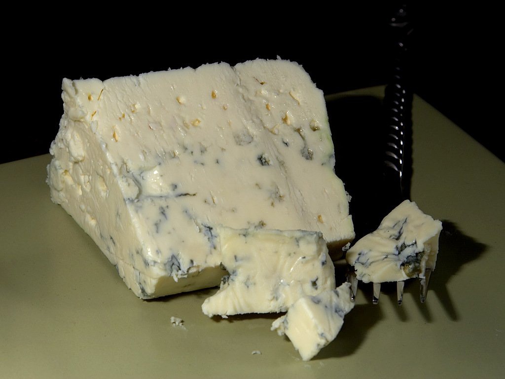 Mycotoxin Present In Blue Cheese Is Roquefortine – Food Science – KATTUFOODTECH