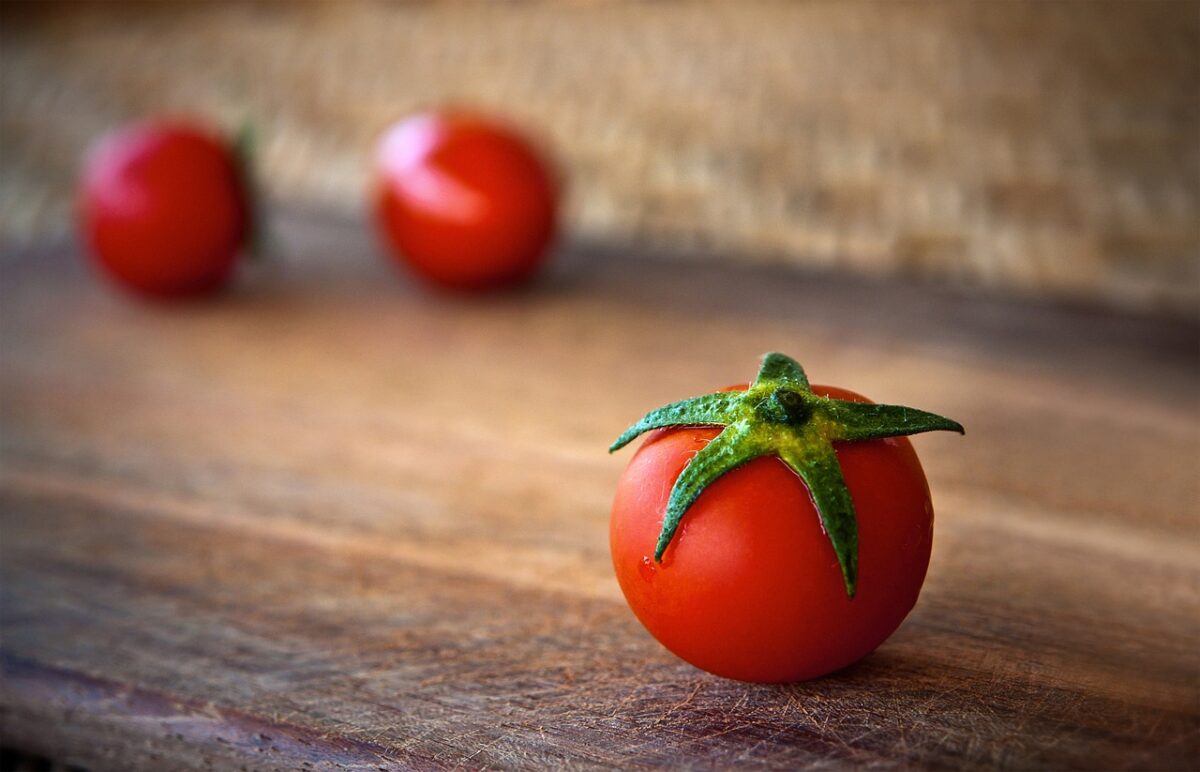 Pigment Abundant In Ripen Tomato Is Lycopene – Food Science | KATTUFOODTECH