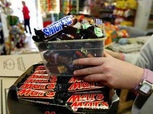 Mars begins local production of its Galaxy chocolates - Food News - KATTUFOODTECH